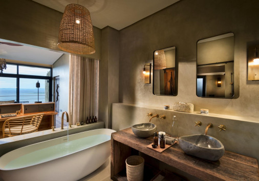 Bumi Hills Safari Lodge 6