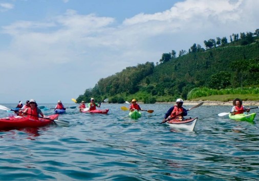 Lk Kayak