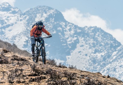 6 Days Langtang Heli Enduro Mountain Biking Tour
