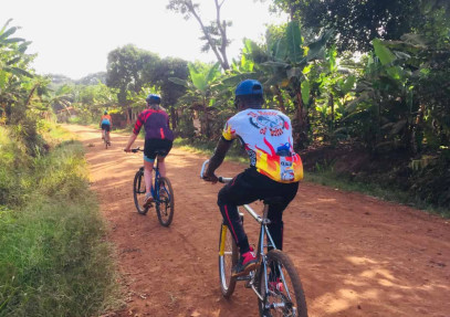 1-Day Cycle to Materuni Waterfalls and Coffee Tour
