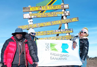 8-Day Trekking Kilimanjaro Lemosho Route