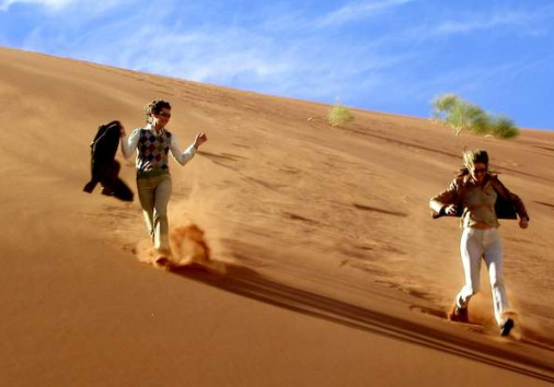Sossusvlei Running Dunes 01 786x416