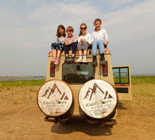 5 Days Uganda Gorilla Trekking and Wildlife Safari